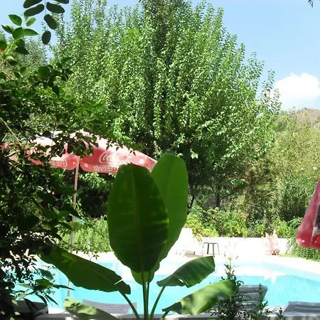 Fire Otel Çıralı